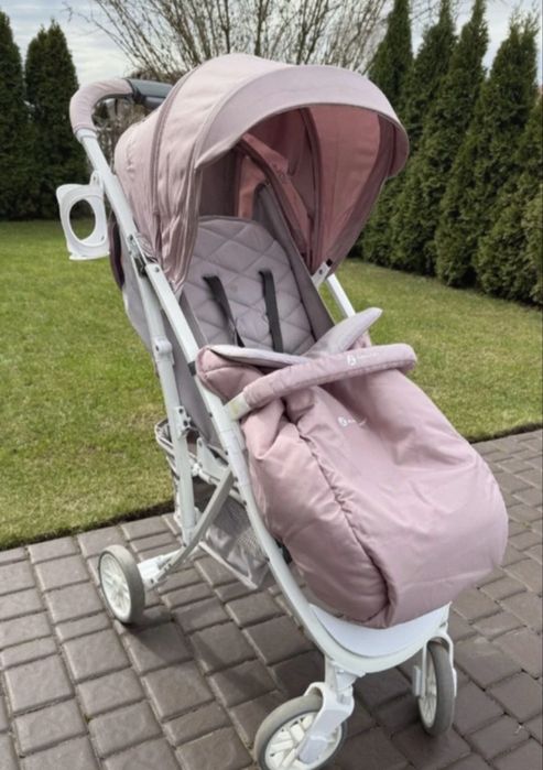 Spacerowka dla dziewczynki