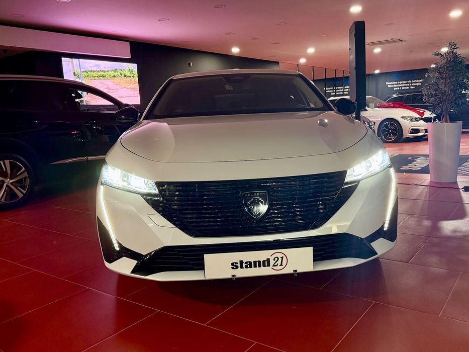 Peugeot 308 1.6 Hybrid Allure Pack e-EAT8