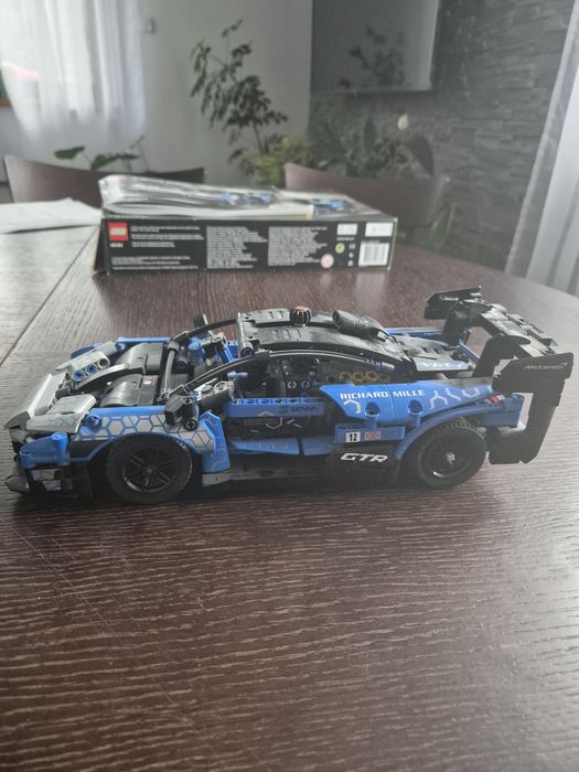 Lego Technic 42123 McLaren Senna GTR