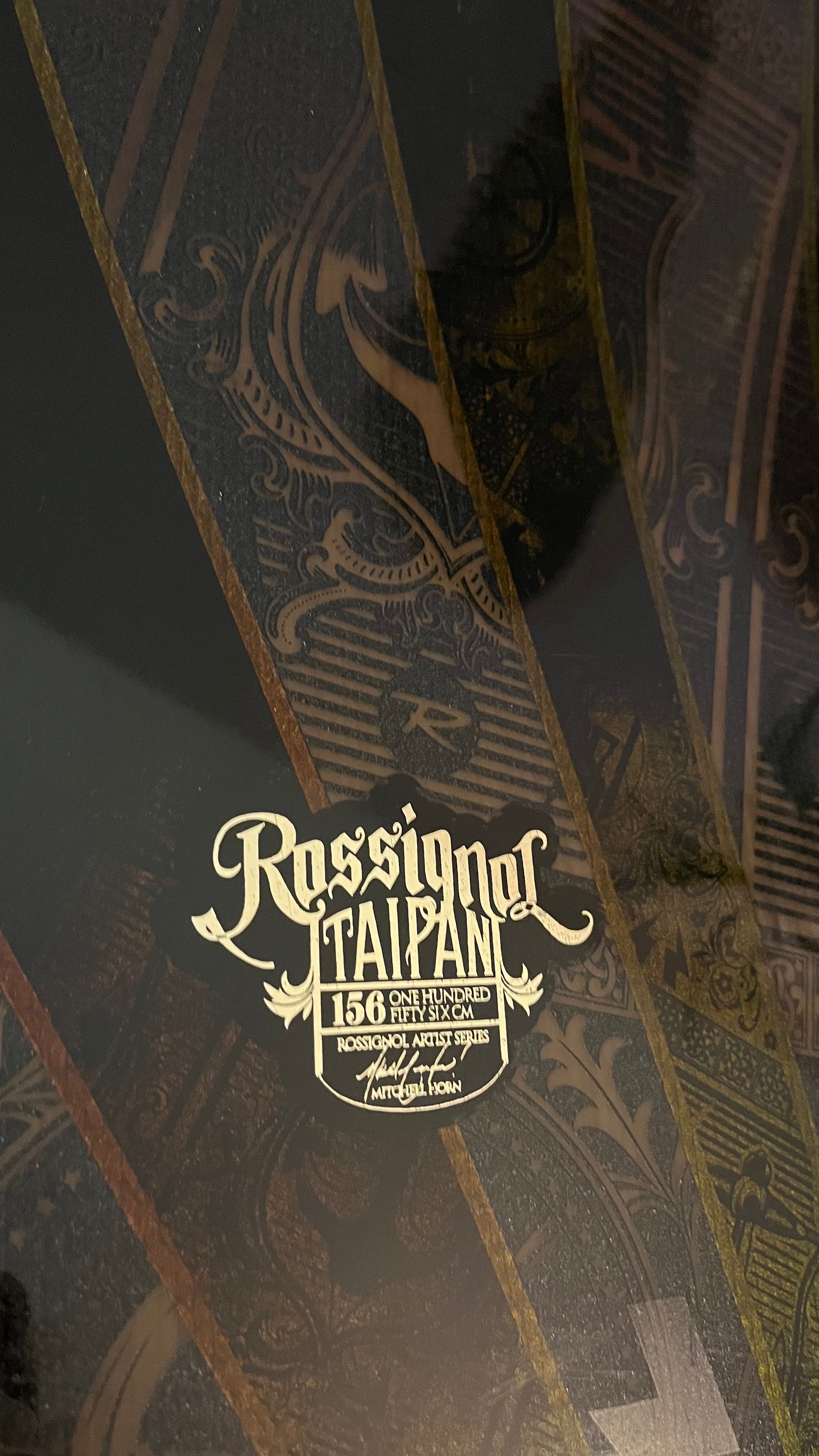 Deska snowboardowa ROSSIGNOL Taipan 156 z wiązaniami ROSSIGNOL