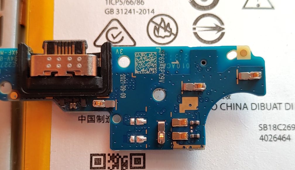 Plytka usb C Motorola G30