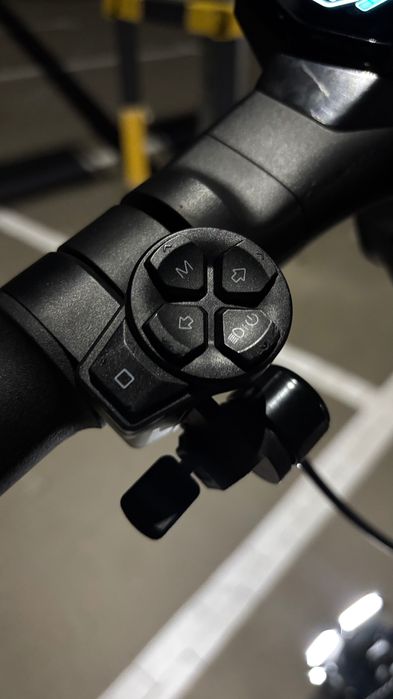 Электросамокат Segway Ninebot ZT3 PRO E 40км/ч