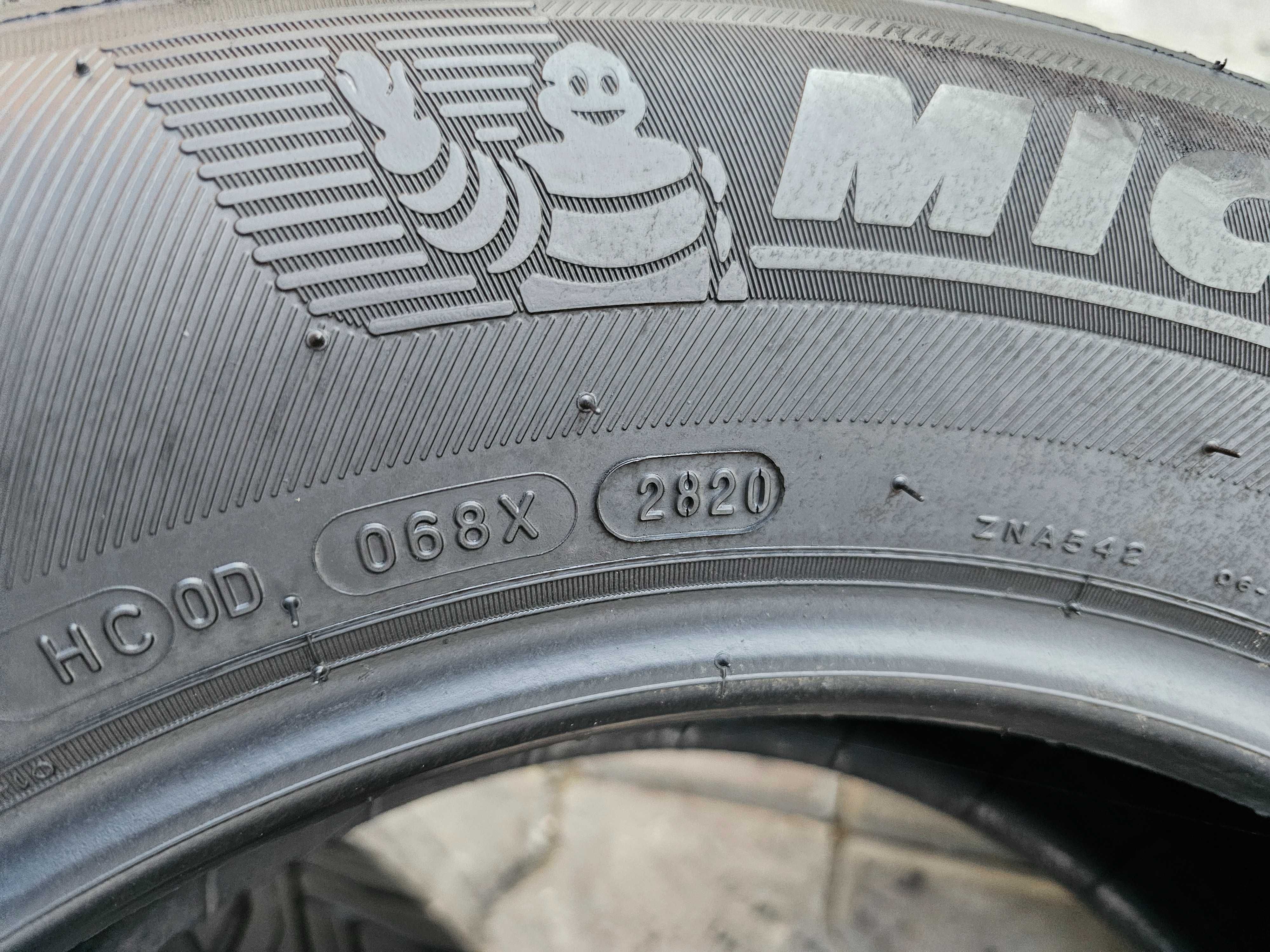 Całoroczne Michelin 215/65 R16 5mm
