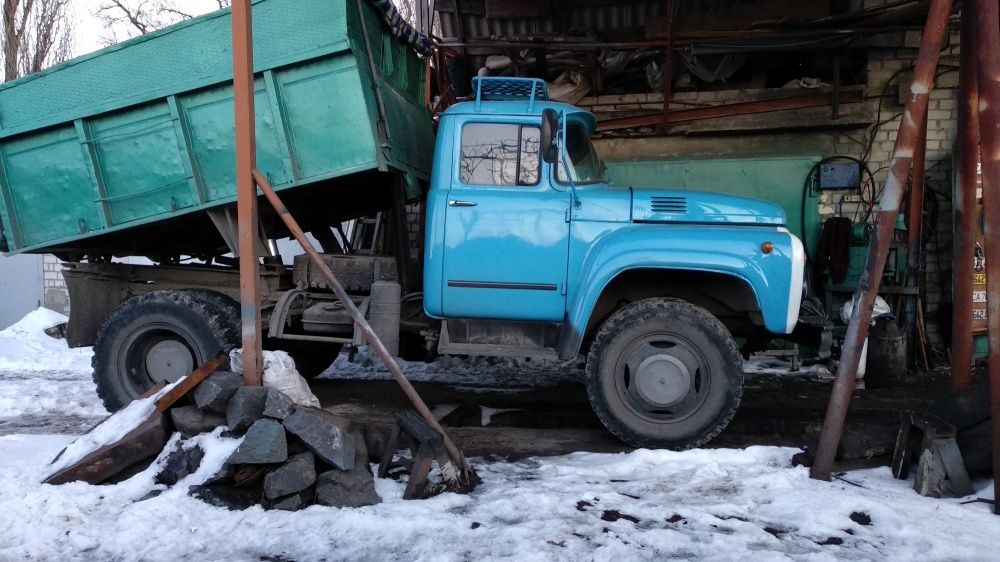 Вывоз мусора доставка песок щебень грузоперевозки Черкассы
