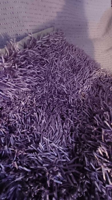 Vendo 2 excelentes Tapetes de cor Violeta