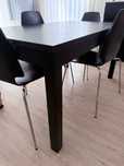 IKEA Mesa "Bjursta" + Cadeiras "Vilmar"