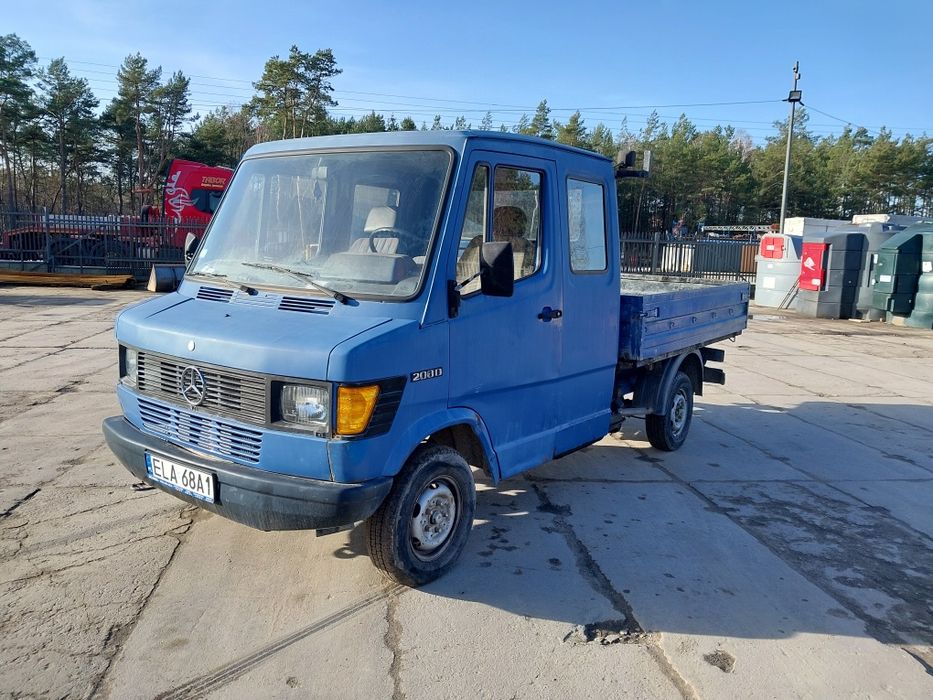 Mercedes-Benz ! 208D doka ! 93r 6 osobowy ! Pancerny  kaczor !