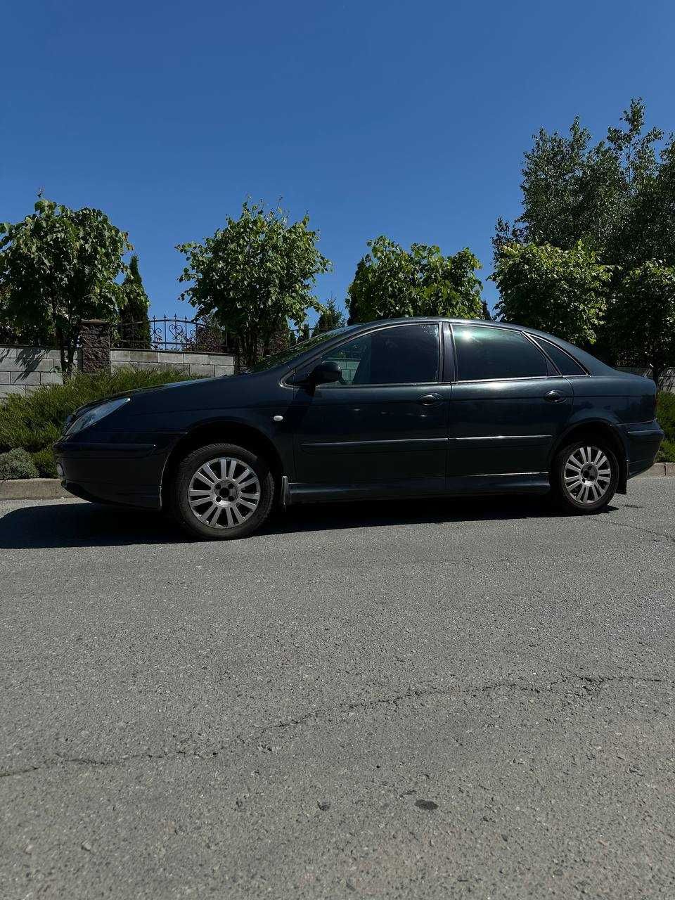 Автомобиль Citroen C5