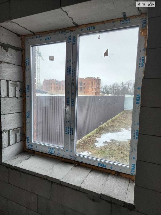 Таунхаус 3 поверхи 154 кв. м, 5 кімнат, 2 сотки, вул. Переможців