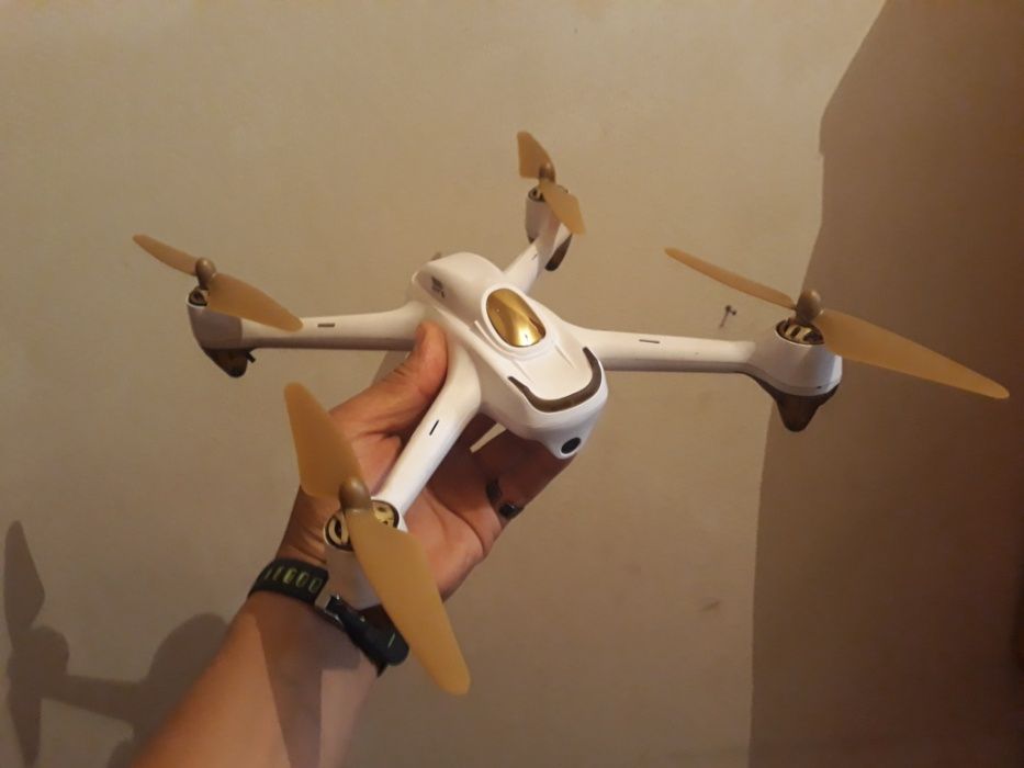 Vendo drone Hubsan X4 H501SS versão PRO.