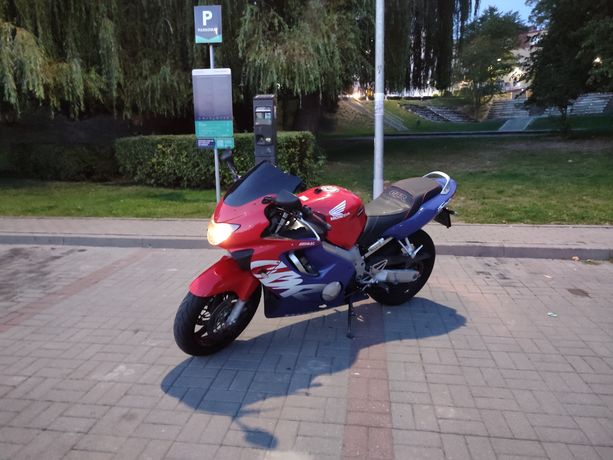 Honda CBR f4 1999