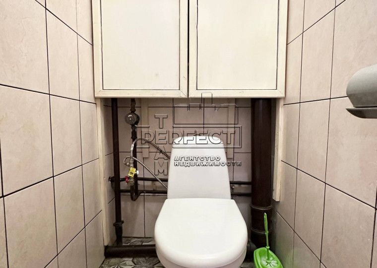 Продаж 2к квартири Машинобудівна 21 / Машиностроительная 21