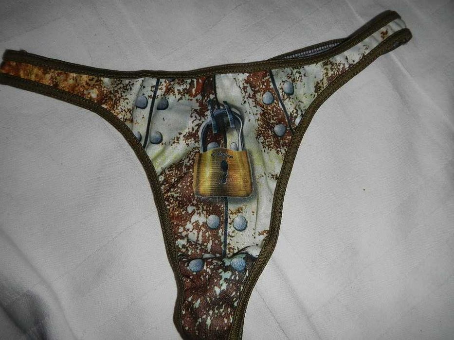 stringi z klodka prezent