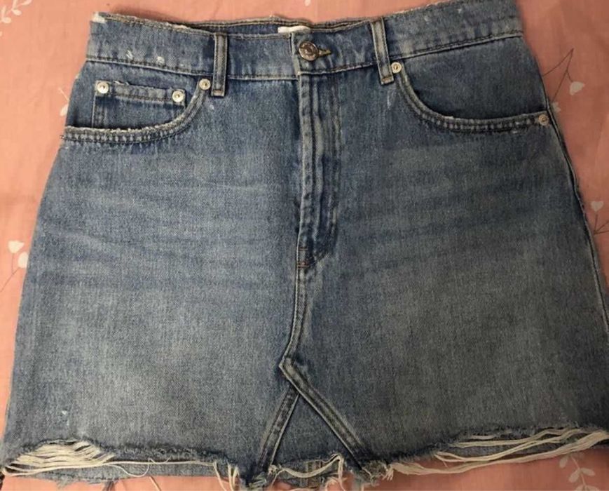 Продам юбку ZARA. Размер 30. Новая.