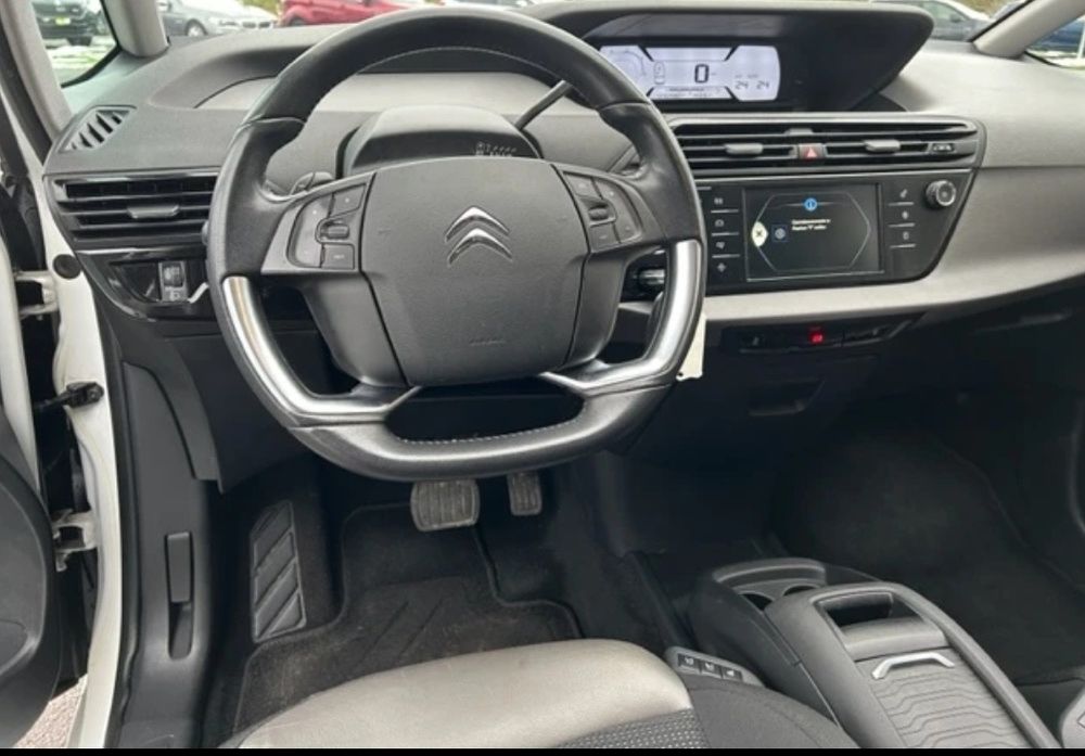 Авторозборка шрот авто на запчастини Citroen c4 grand picasso 2