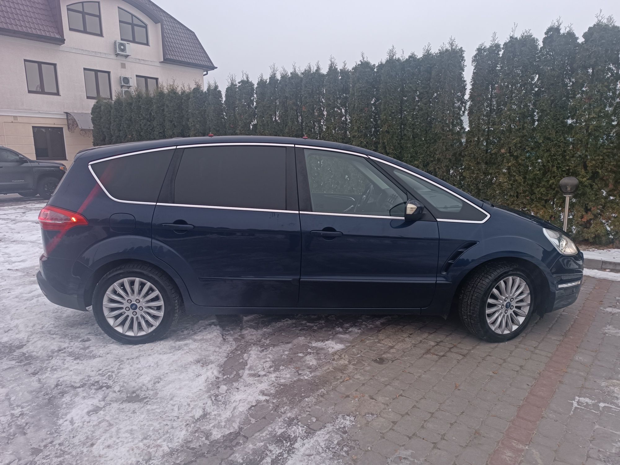 Продам Ford s max