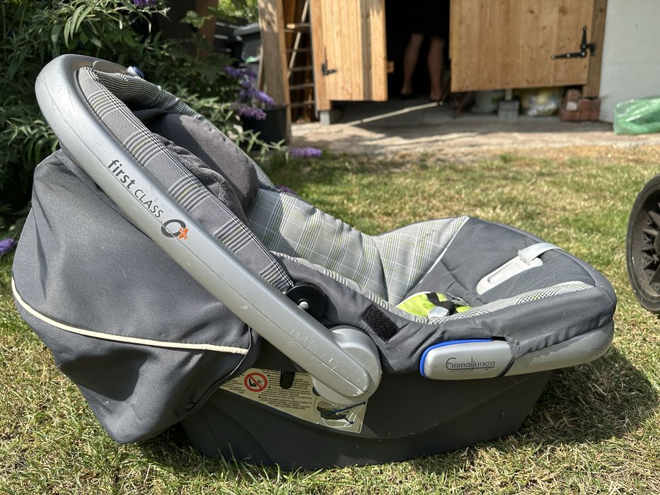 Emmaljunga nosidełko fotelik first class 0+