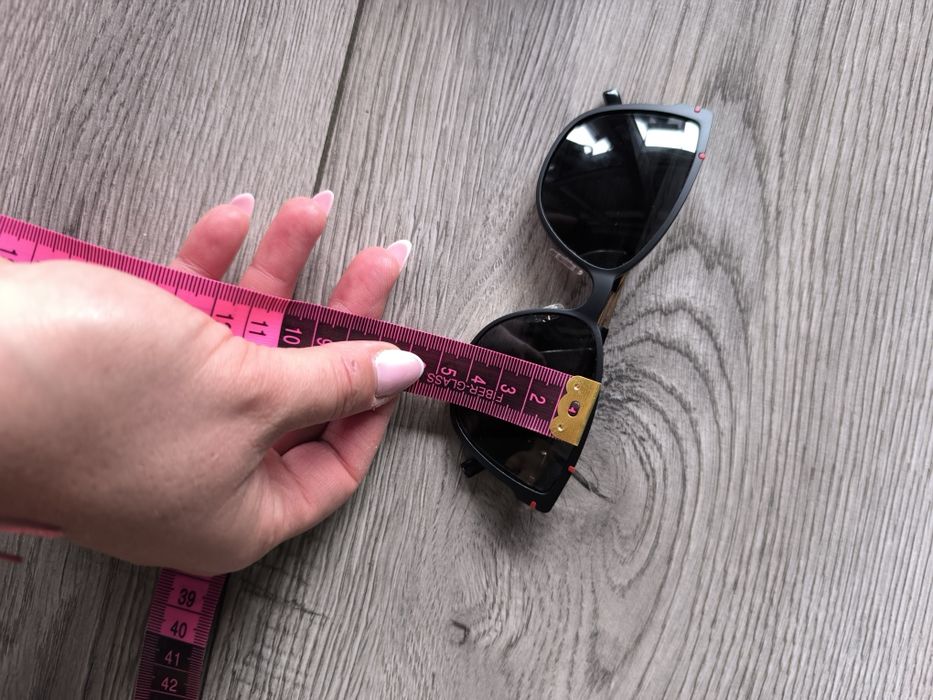 Oprawki do okularów korekcyjnych z nakładką okularów przeciwsłonecznyc