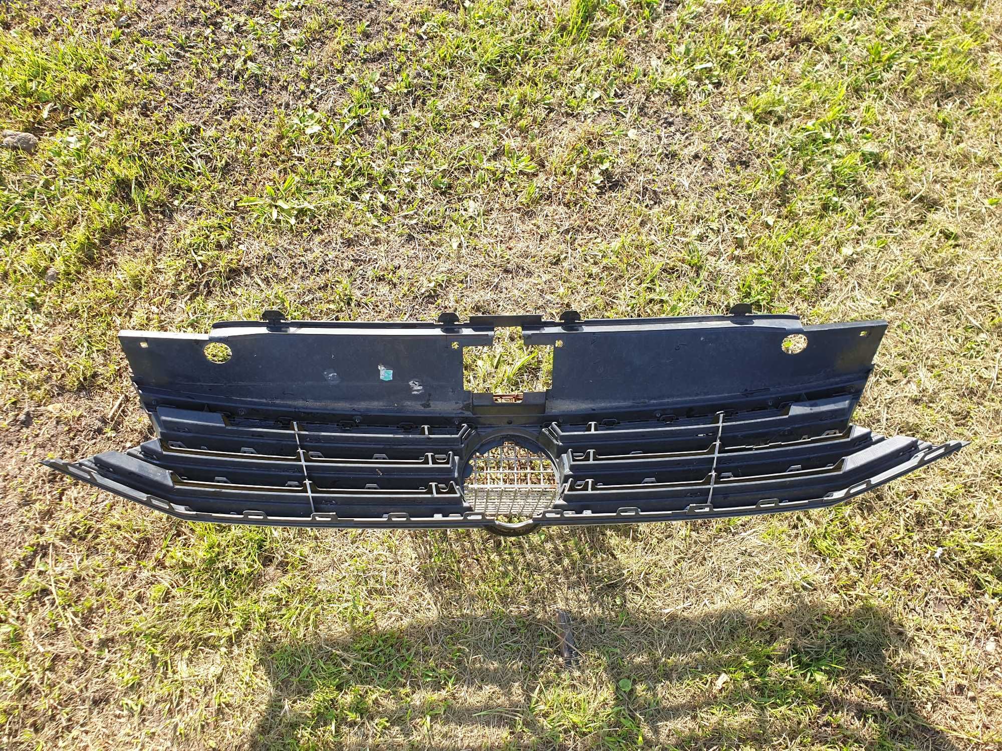 grill atrapa vw Passat b8 3g0 14->