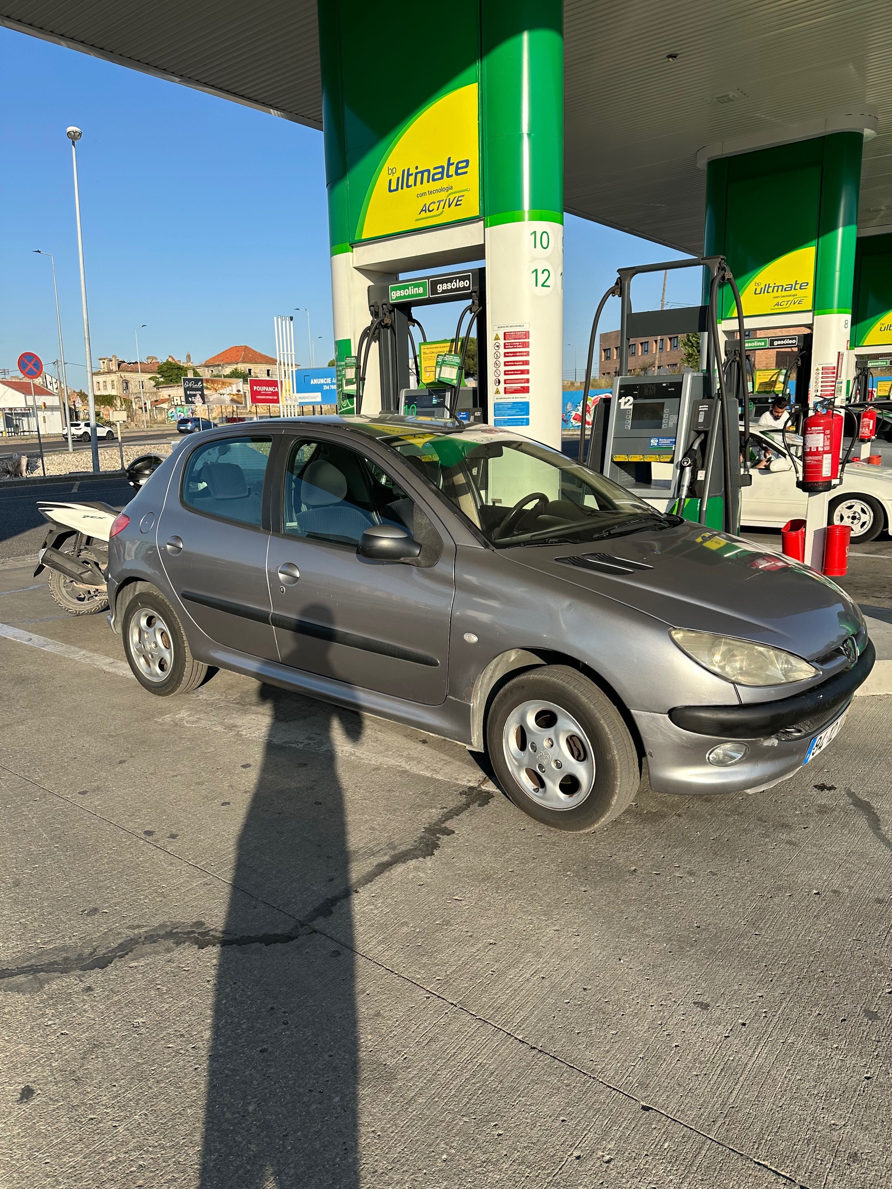 Peugeot 206 COMPLETO