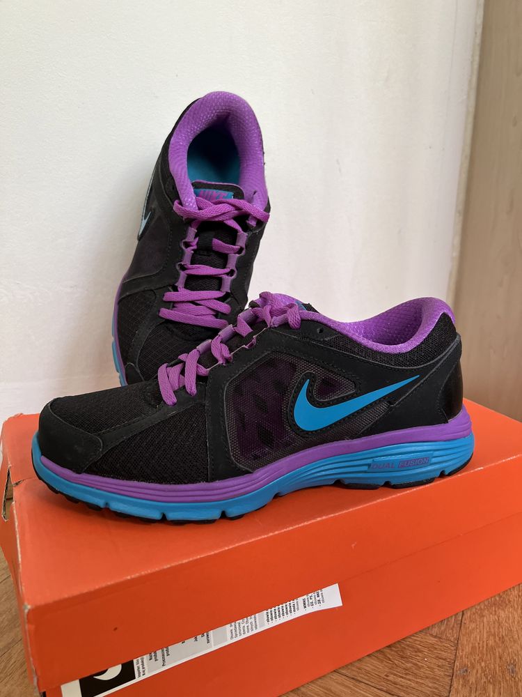 Buty do biegania sportowe NIKE r. 38