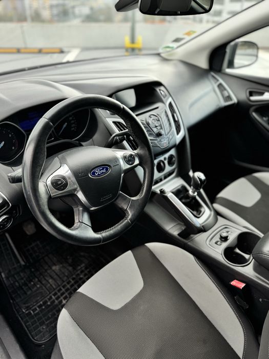 Ford Focus  MK3 2012 Champions Edition NOWY ROZRZĄD