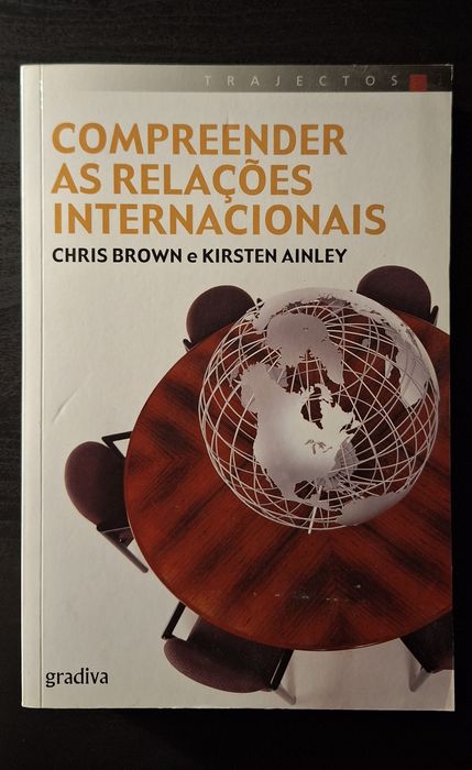 Livros (Filosofia, Direito, Relações Internacionais, História)