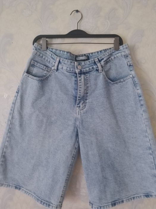 Джинсові  бєгі шорти