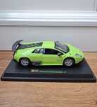 Bburago 1:24 Lamborghini Murcielago LP670-4 SV