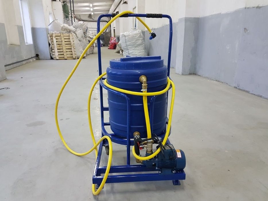 Погрузчик шнековый с подборщиком 2 м и высотой погрузки до 5 м