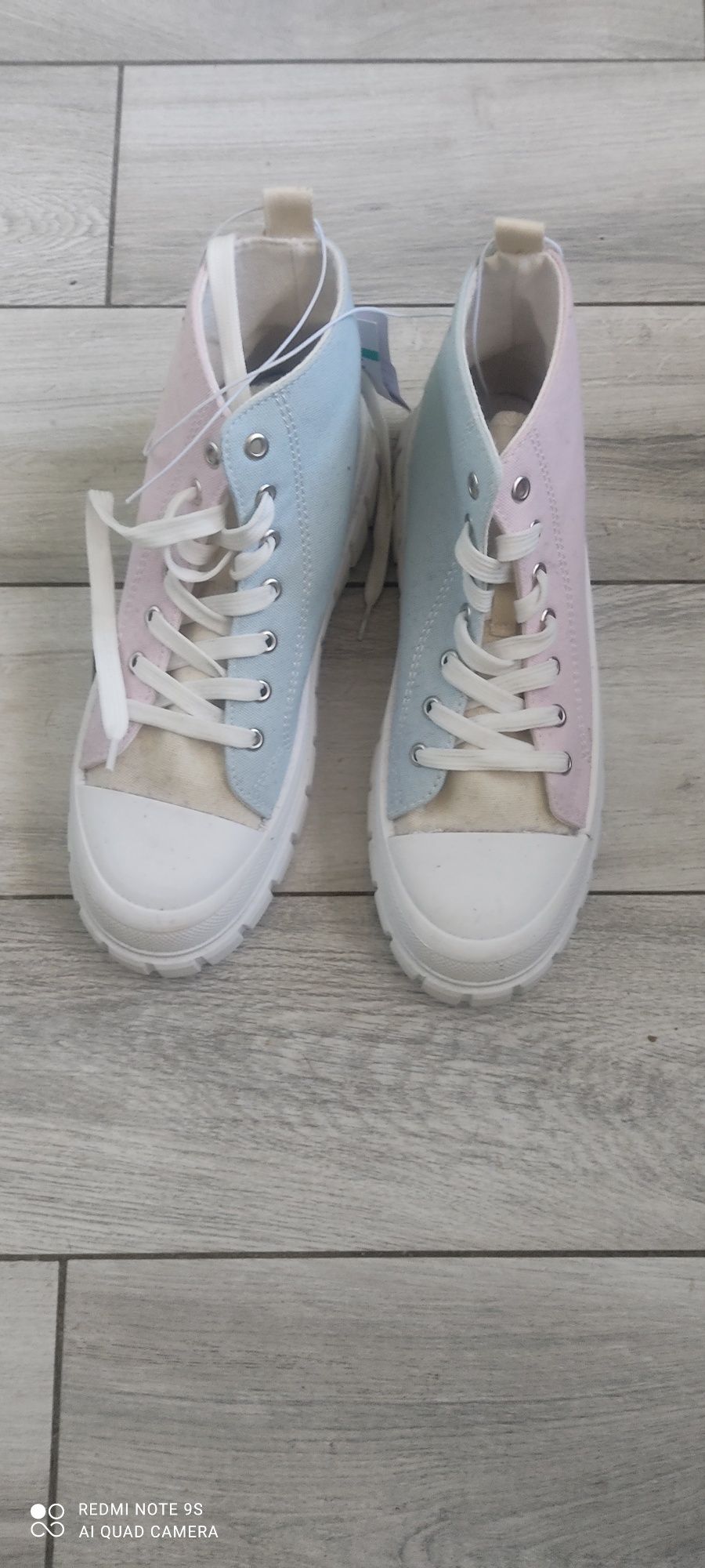 Nowe Sneakersy trampki Sinsay 40 na grubej podeszwie wysokie