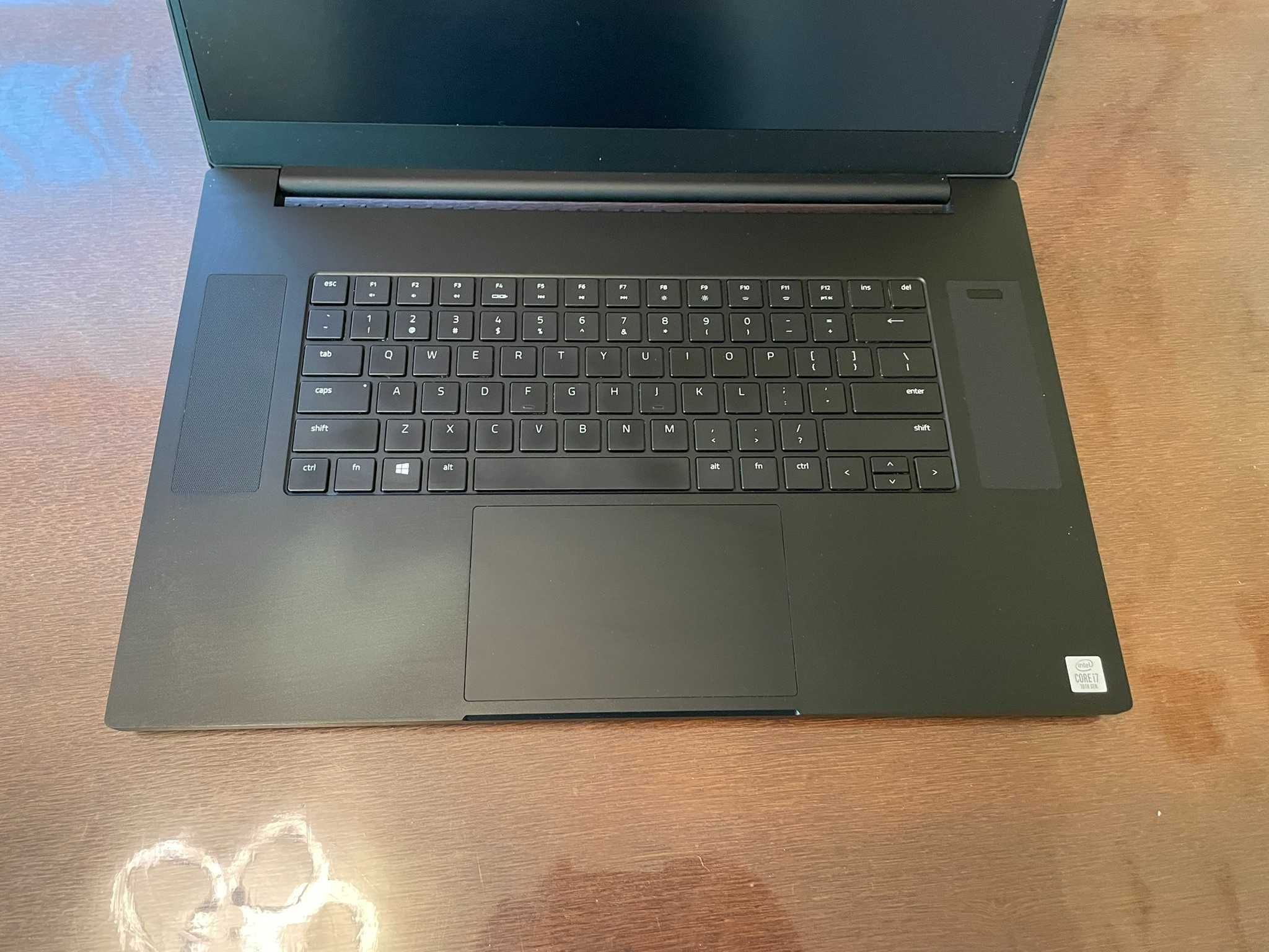 Ноутбук 17 UHD Razer Blade 17 (i7-10875H/32Gb/SSD512/RTX3080)