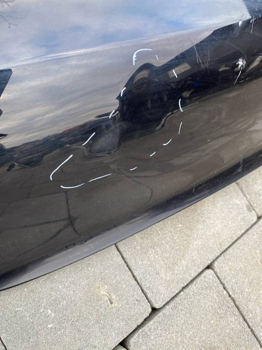 Porsche taycan 9j1 кришка багажніка