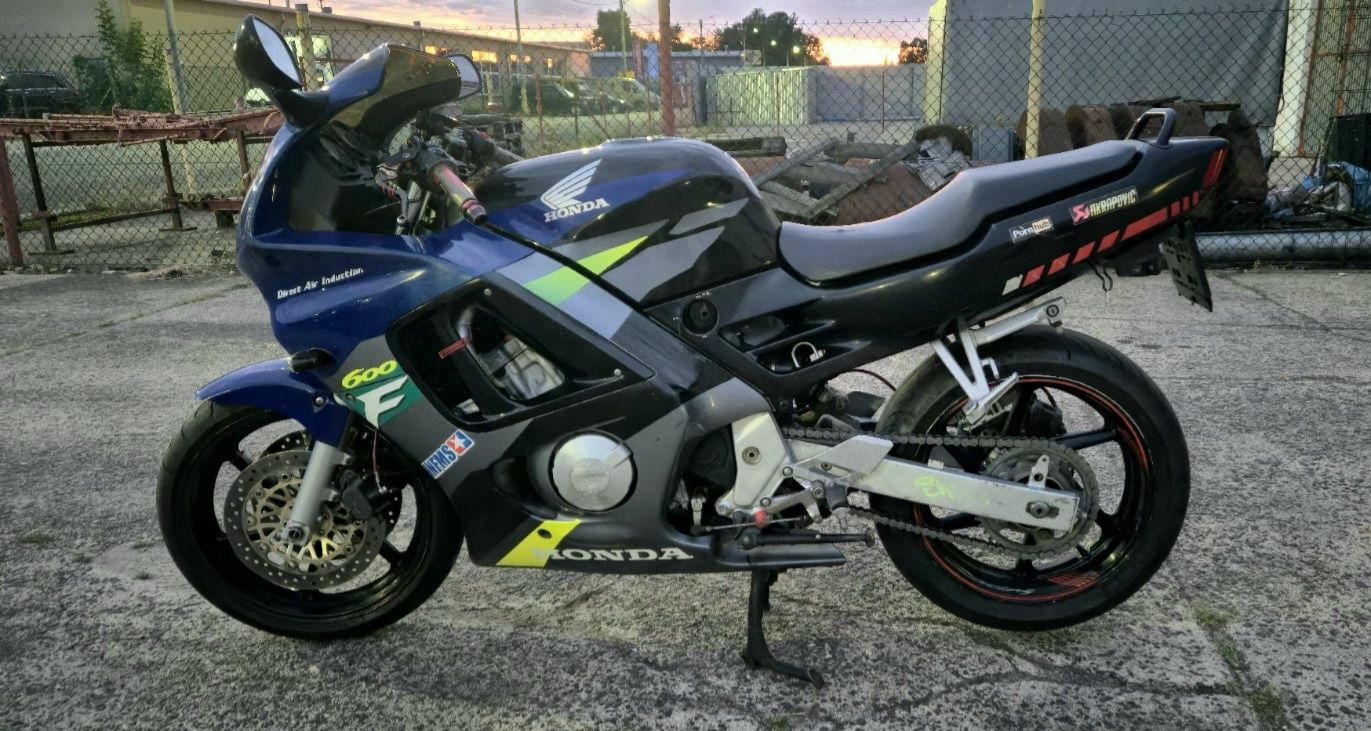 Honda CBR f3 600cm