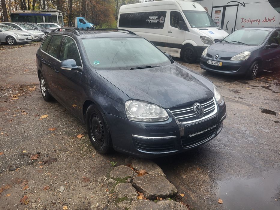 Vw Golf 5 kombi 1.4  2009 rok