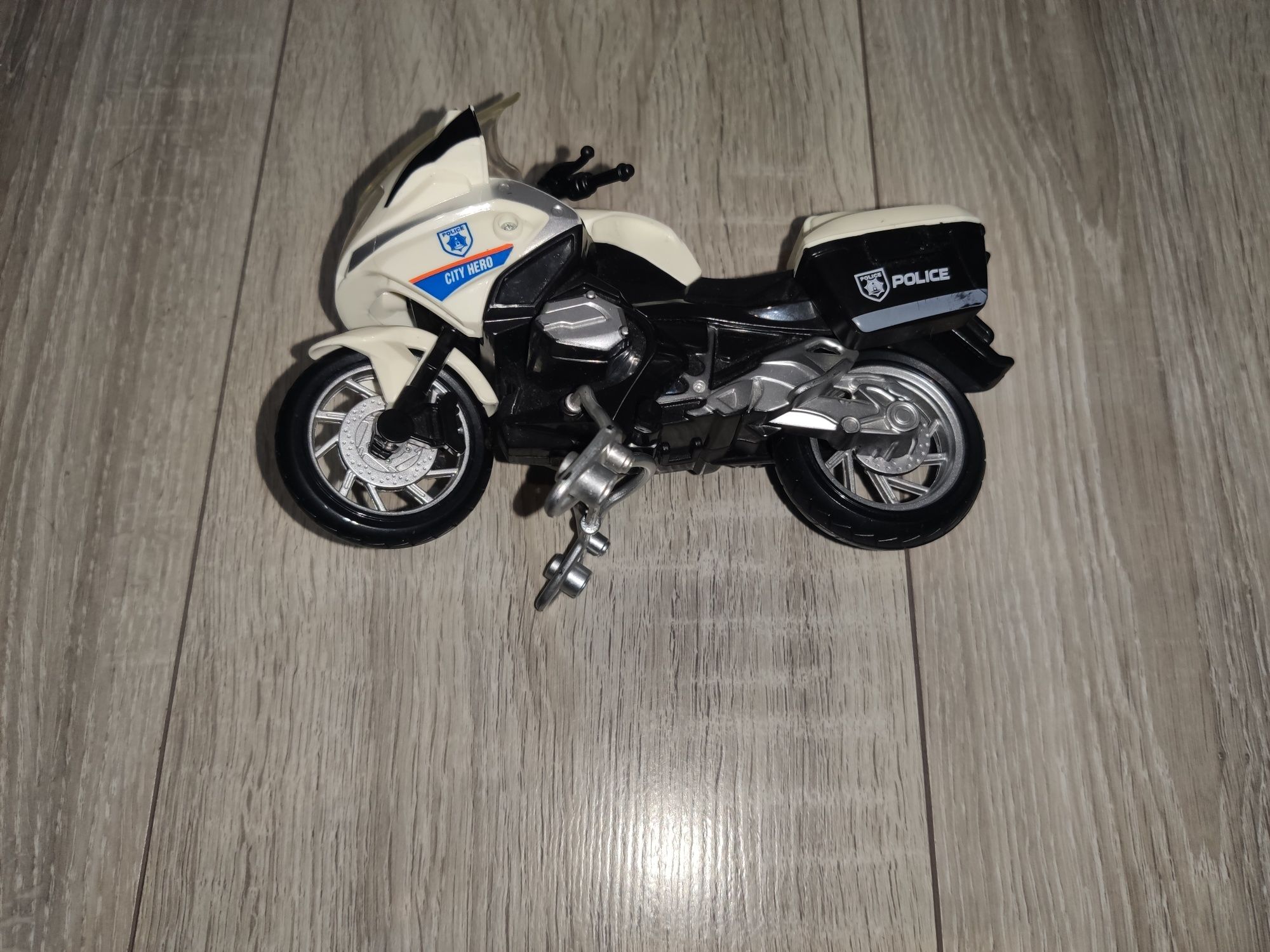 Motocykl policyjny z dźwiękiem i światłem zabawka