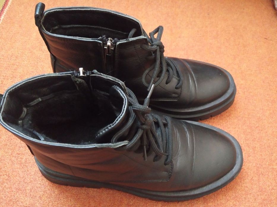 Шкіряні зимові черевики 38 розмір