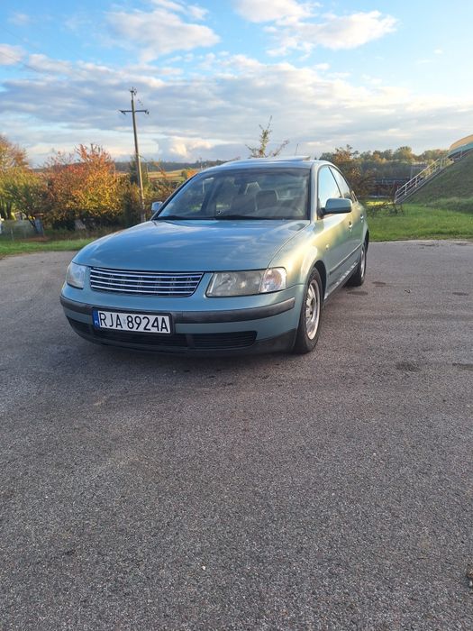 Passat B5 1.8T 150KM  B/G 1997r
