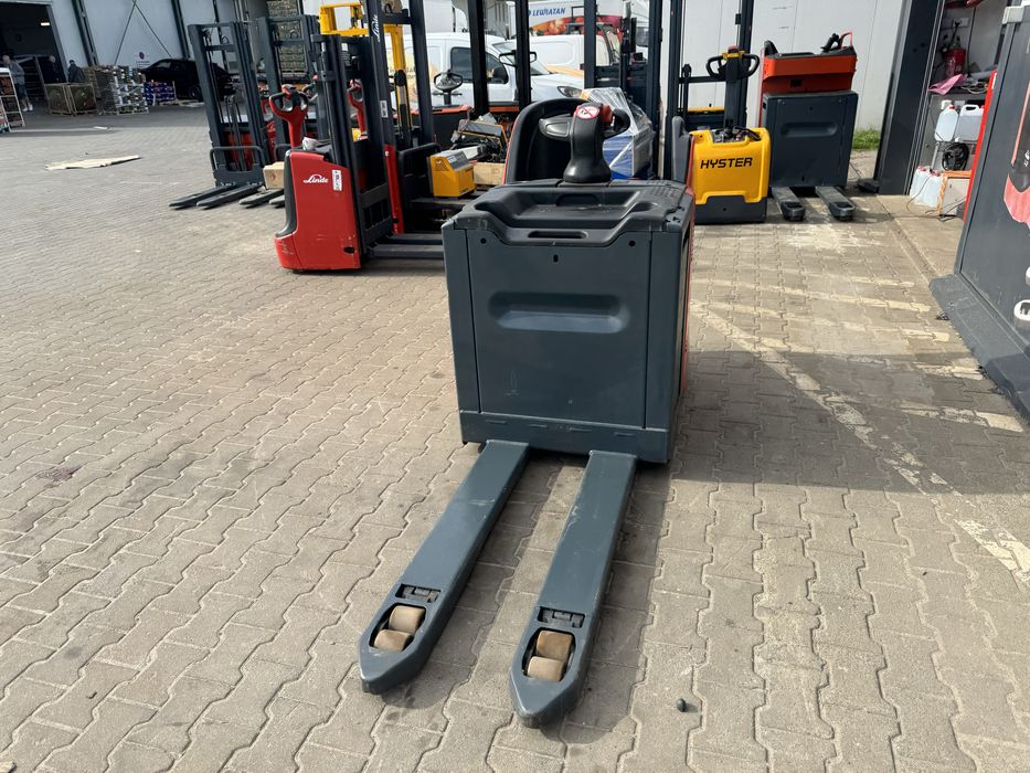Paleciak elektryczny Linde T 20 sp 2000 kg rydwan Linde wózek szybki