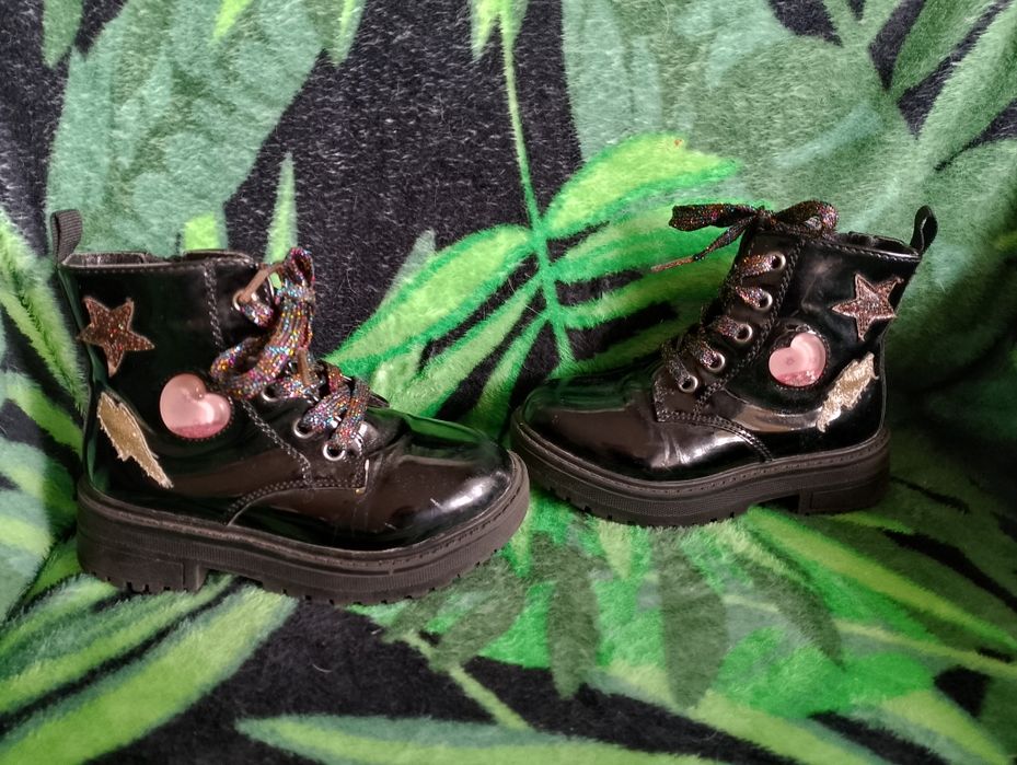 Buty dziewczęce botki, glany rozm 25