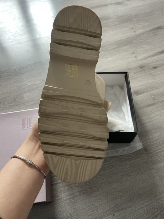 Чобітки демісезонні