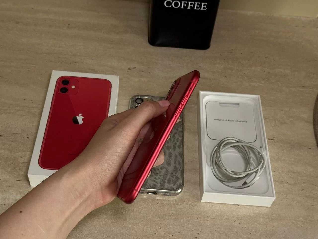 iphone 11 Product RED 100% батарея. Neverlock