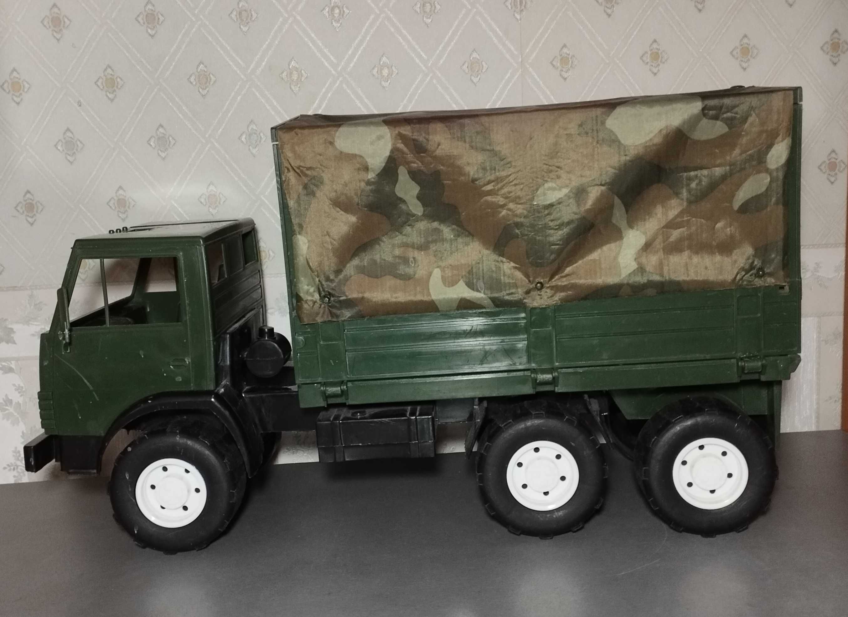 Детские комплекты игровые развивающие, автотехника новые