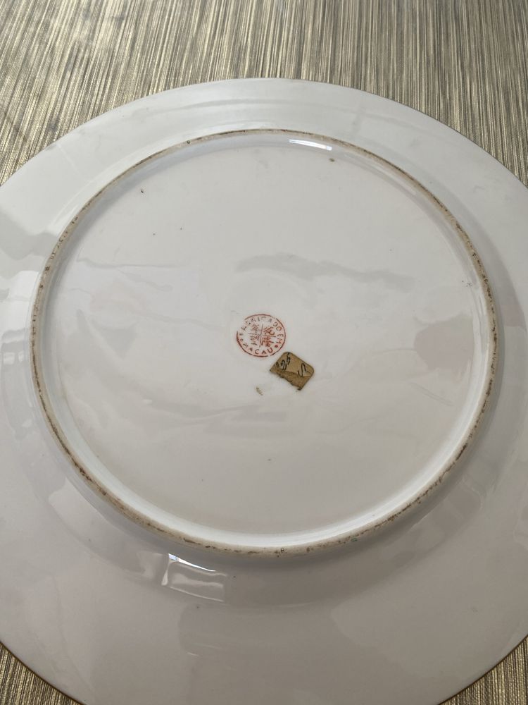 Prato de porcelanan macau