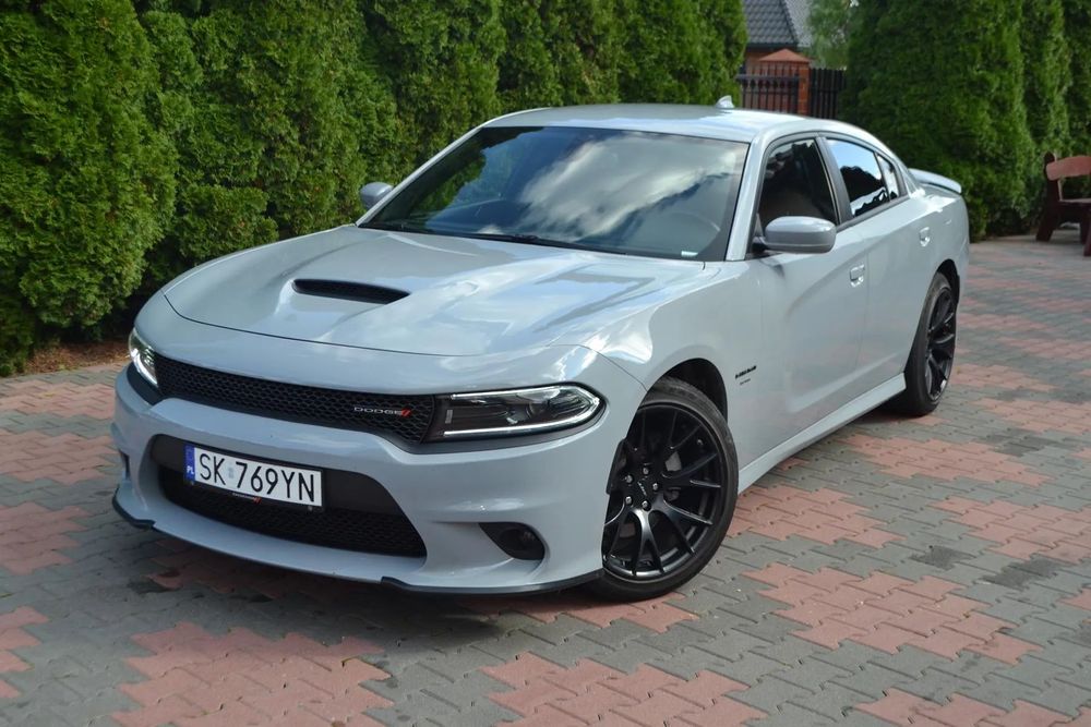 Dodge Charger 5.7 HEMI 375 KM Wersja R/T Felgi SRT Faktura VAT23% Perfekcyjny Stan