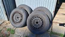 Komplet kół zimowych 5x112 Goodyear 205/55/R16, ładny bieżnik