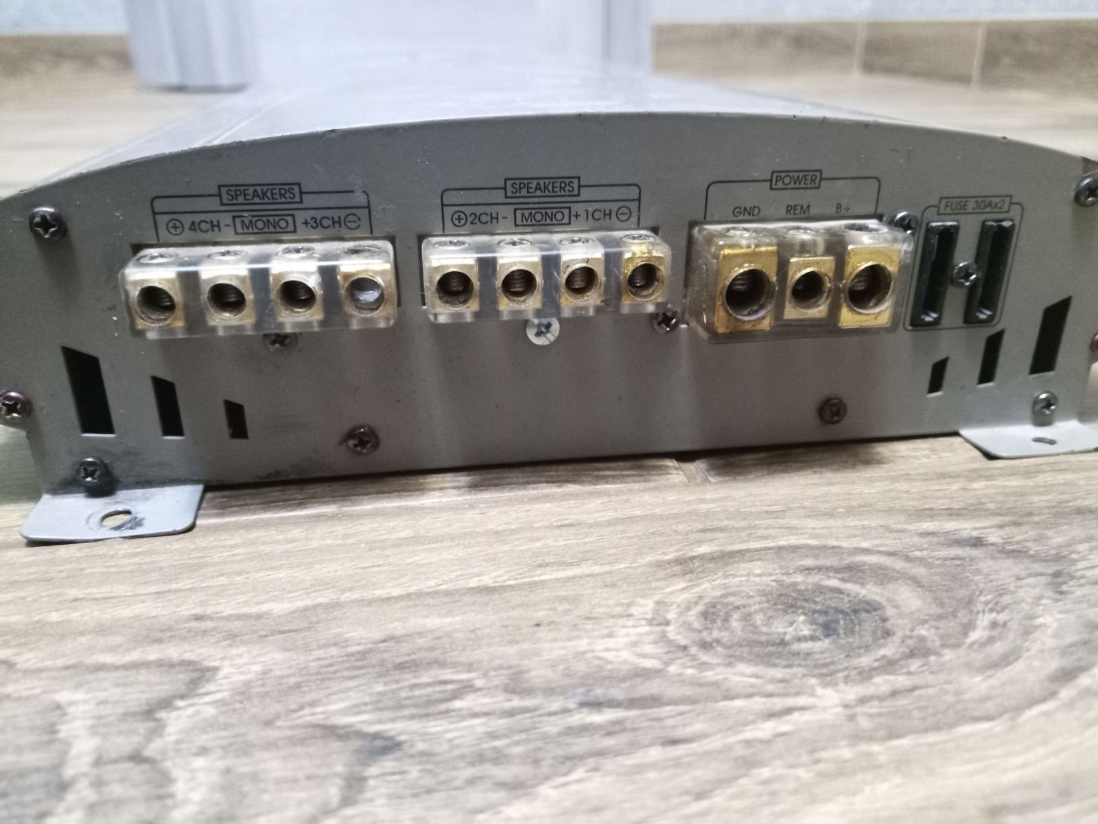 Підсилюва фелікс FX 4500
