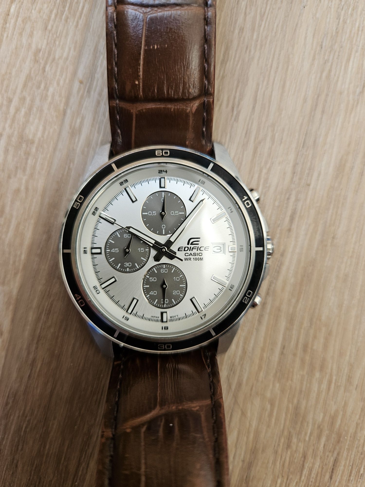 Casio
Edifice Biały/Skóra Ø43.8 mm
ref. EFR-526L-7AVUEF