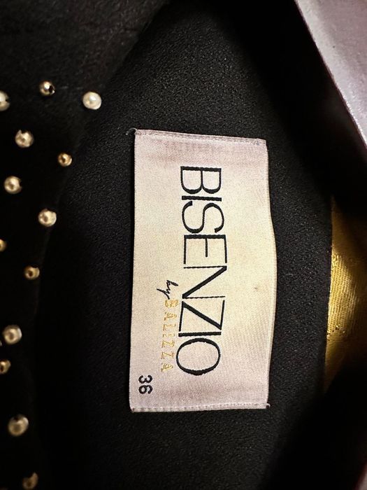 Пиджак женский короткий