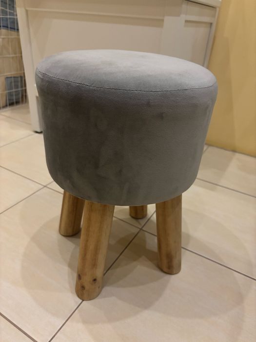 Pufa koziołek taboret siedzisko szara
